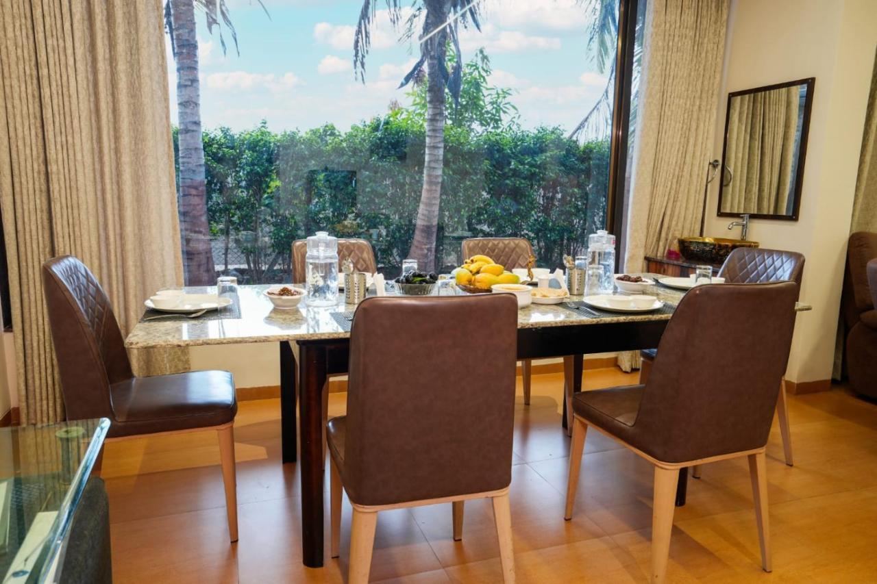 White Coco House 4Bhk Villa Nashik Buitenkant foto